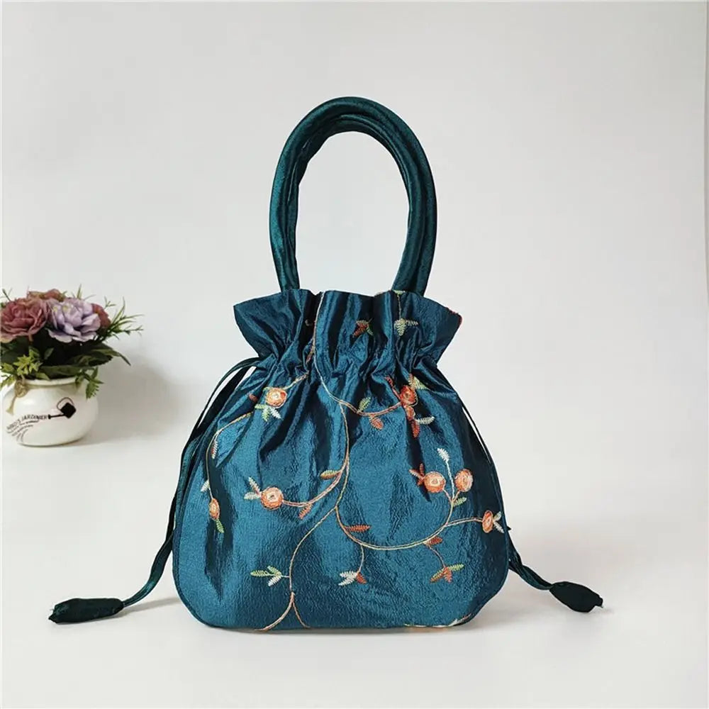 Ethnic Style Cosmetic Bag Embroidery Small Storage Bags Jewerly Packing Bag Hanfu Drawstrings Bags Women Flower Handbags